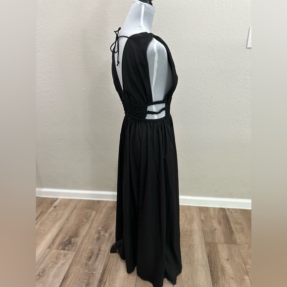 Indigo Dresses & Skirts - 🆕 INDIGO BLACK MAXI CUTOUT SIDES